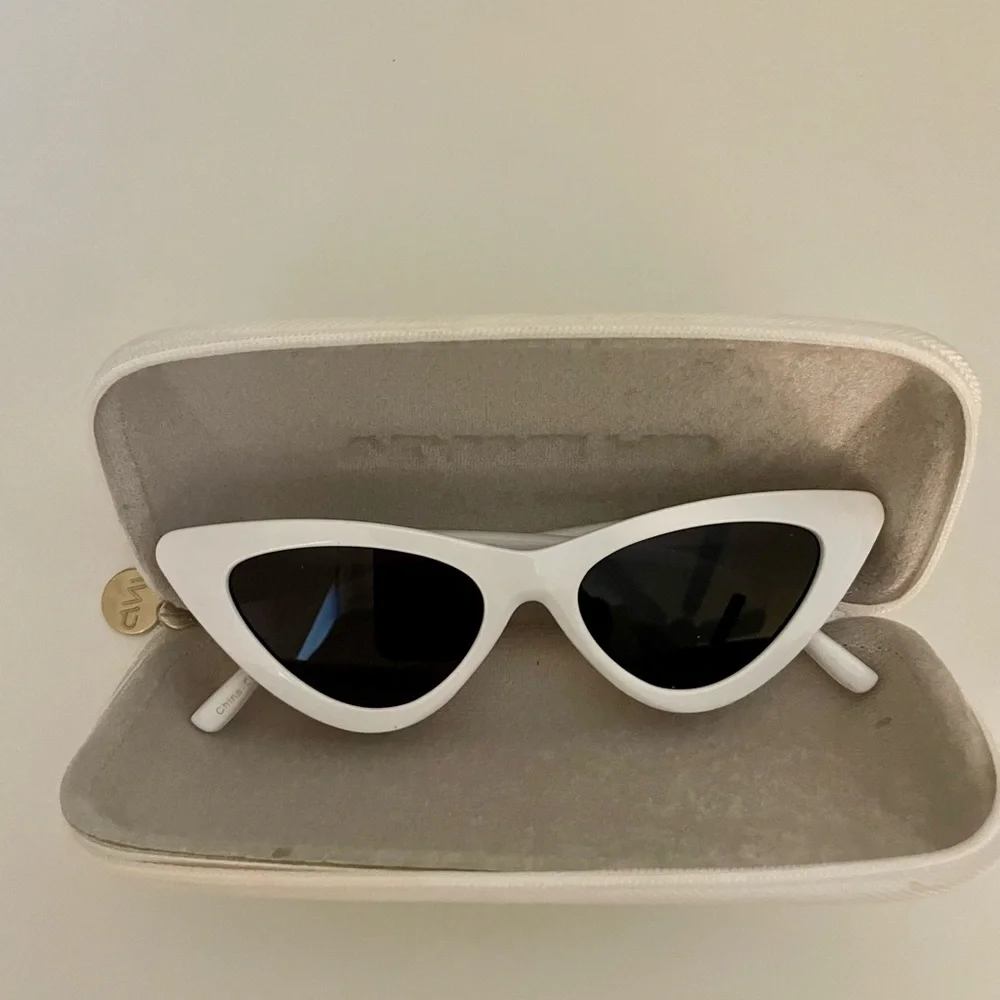 Amazon white retro sunglasses
